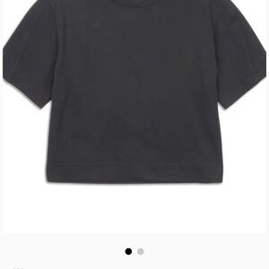 lululemon athletica Black Short Sleeve Tee